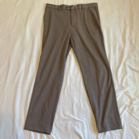 Banana Republic Tailored Fit Knit Trousers - Picture 3 of 11
